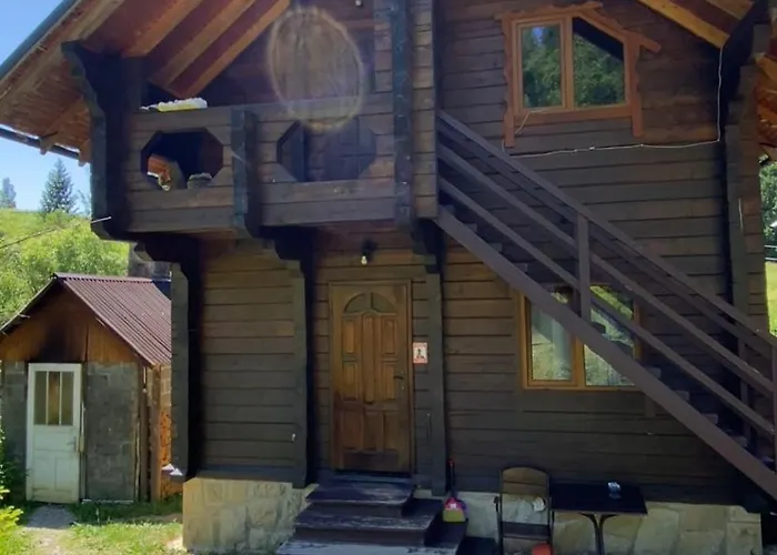 славний гуцул&спа чани джакузі Апартаменты *